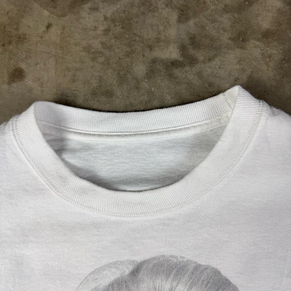 Gwen Stefani T-Shirt Sz Small Been Here For Years Red Flags Fly Rap Hip Hop Tee - Picture 3 of 7